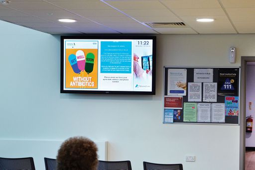 Healthcare digital signage displays - Inelmatic