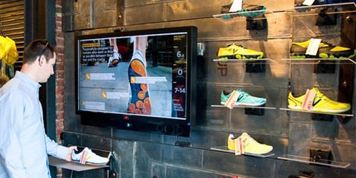Retail signage solutions - Inelmatic Customizable Retail signage solutions for shops - Inelmatic
